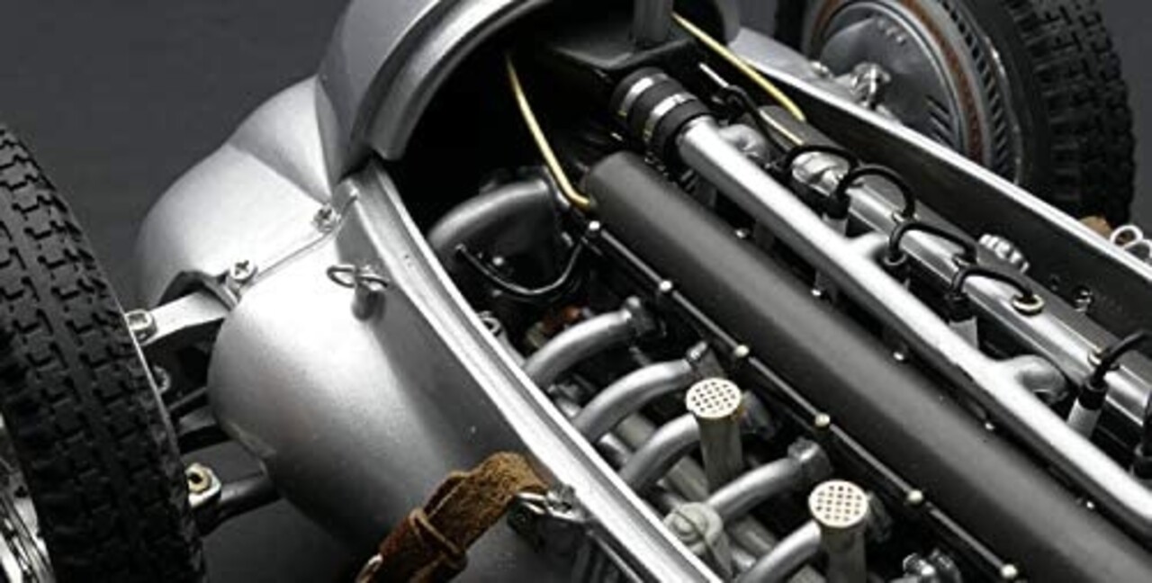 Formule 1 Mercedes-Benz (W125) #3 GP Great Britain Donington 1937 - 1:18 - CMC