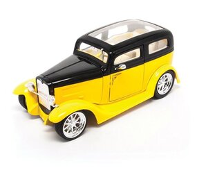 Ford Ford Model A Sedan 1931 - 1:18 - Road Signature Ford Ford Model A Sedan 1931 - 1:18 - Road Signature