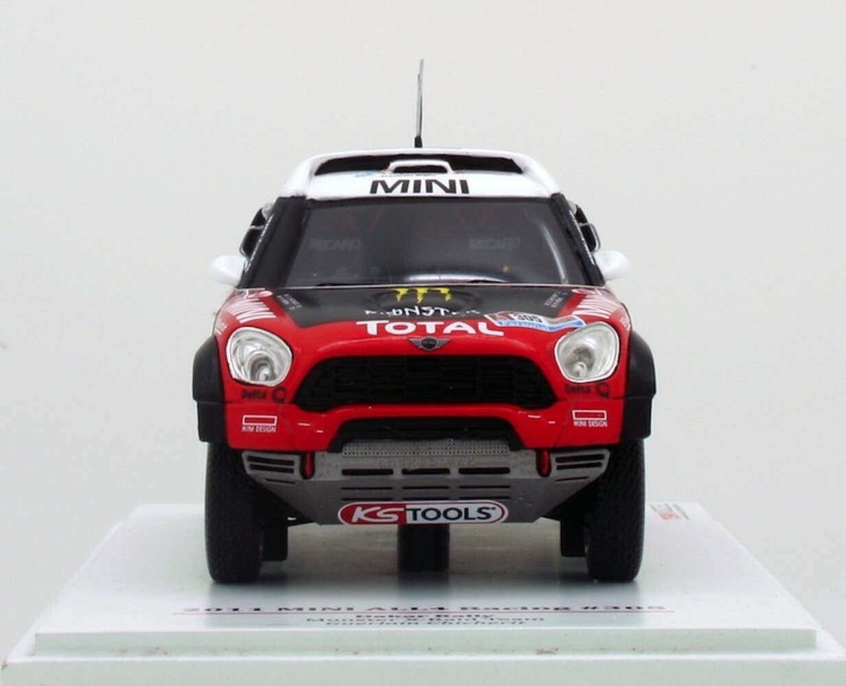 Mini Cooper # 305 Dakar 2011