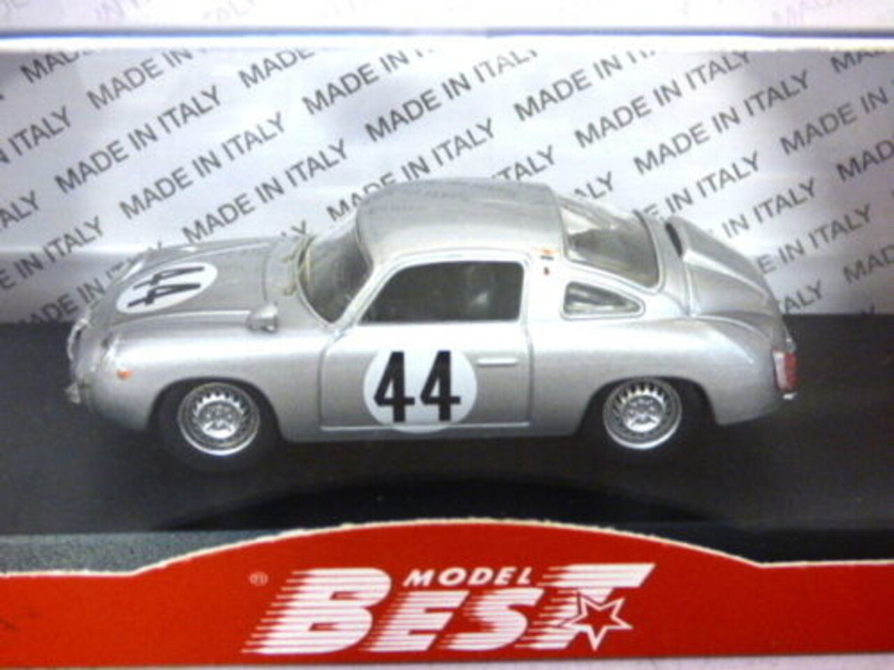 Fiat Fiat Abarth 700 #44 1000km Paris 1961 - 1:43 - Best Model Fiat Fiat Abarth 700 #44 1000km Paris 1961 - 1:43 - Best Model