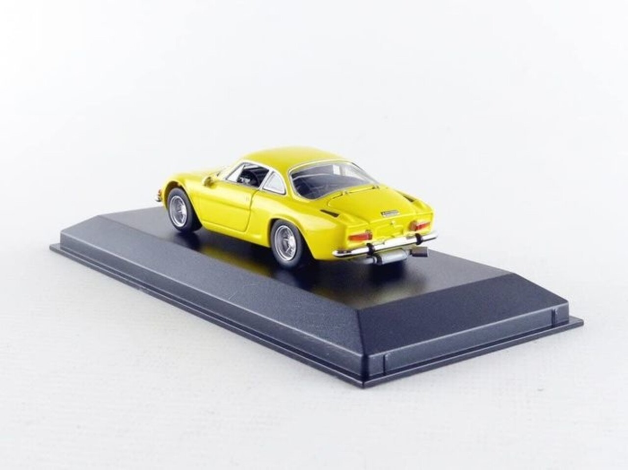 Renault Renault Alpine A110 1971 - 1:43 - MaXichamps