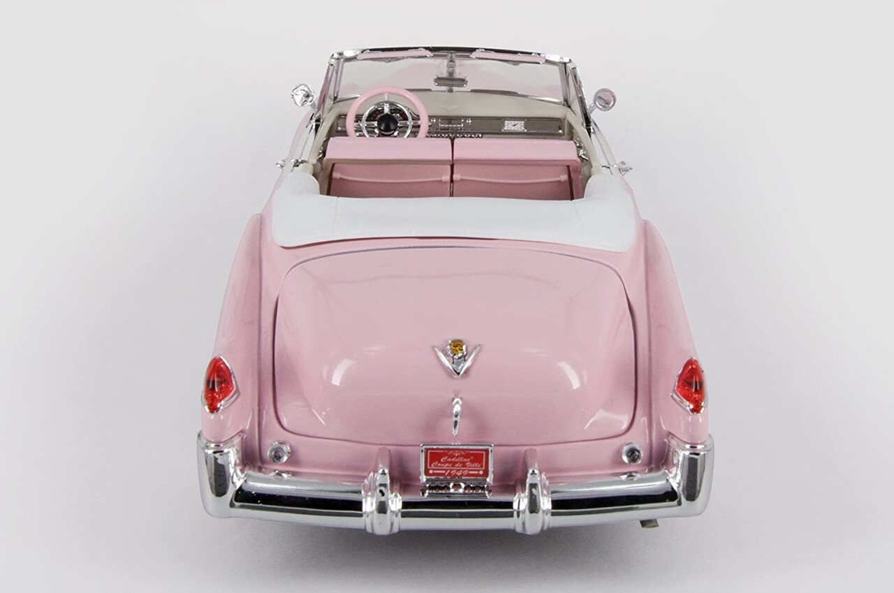 Cadillac Cadillac Coupe de Ville 1949 - 1:18 - Road Signature Cadillac Cadillac Coupe de Ville 1949 - 1:18 - Road Signature