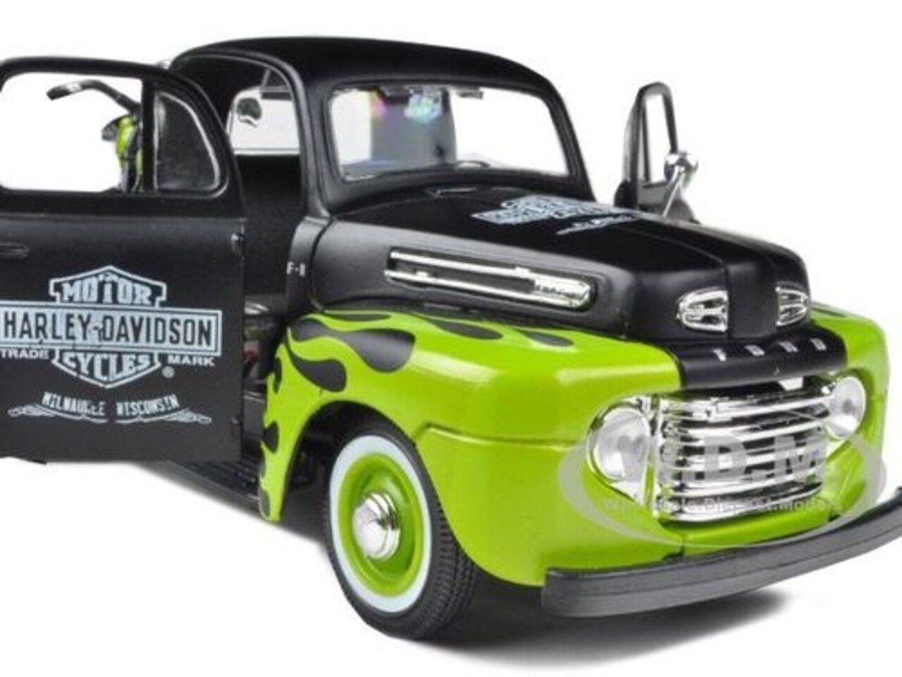 Ford Ford F-1 Pick Up 1948 + Harley Davidson FL Panhead - 1:24 - Maisto Ford Ford F-1 Pick Up 1948 + Harley Davidson FL Panhead - 1:24 - Maisto