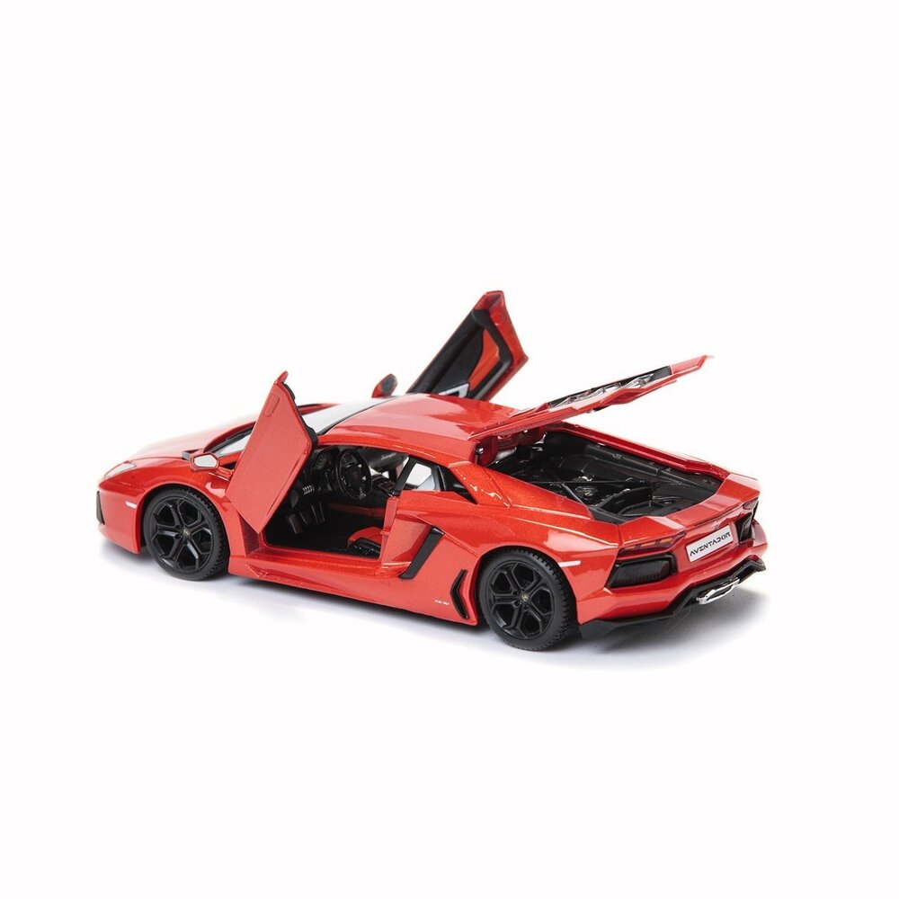 Lamborghini Lamborghini Aventador LP700-4 2011 - 1:24 - Maisto