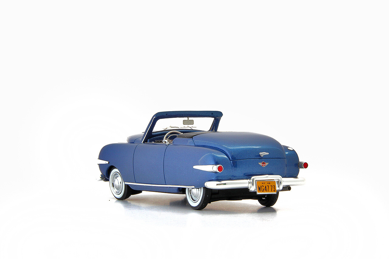 Playboy Playboy A48 - 1:43 - AutoCult Playboy Playboy A48 - 1:43 - AutoCult