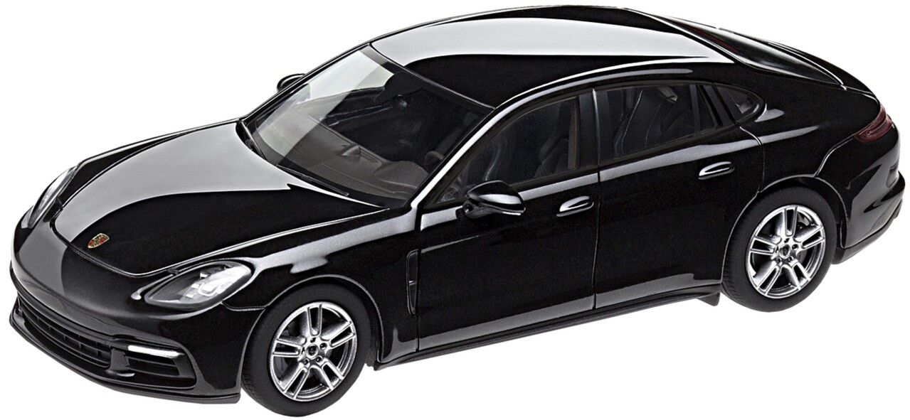 Porsche Porsche Panamera 4 - 1:43 - Herpa Porsche Porsche Panamera 4 - 1:43 - Herpa