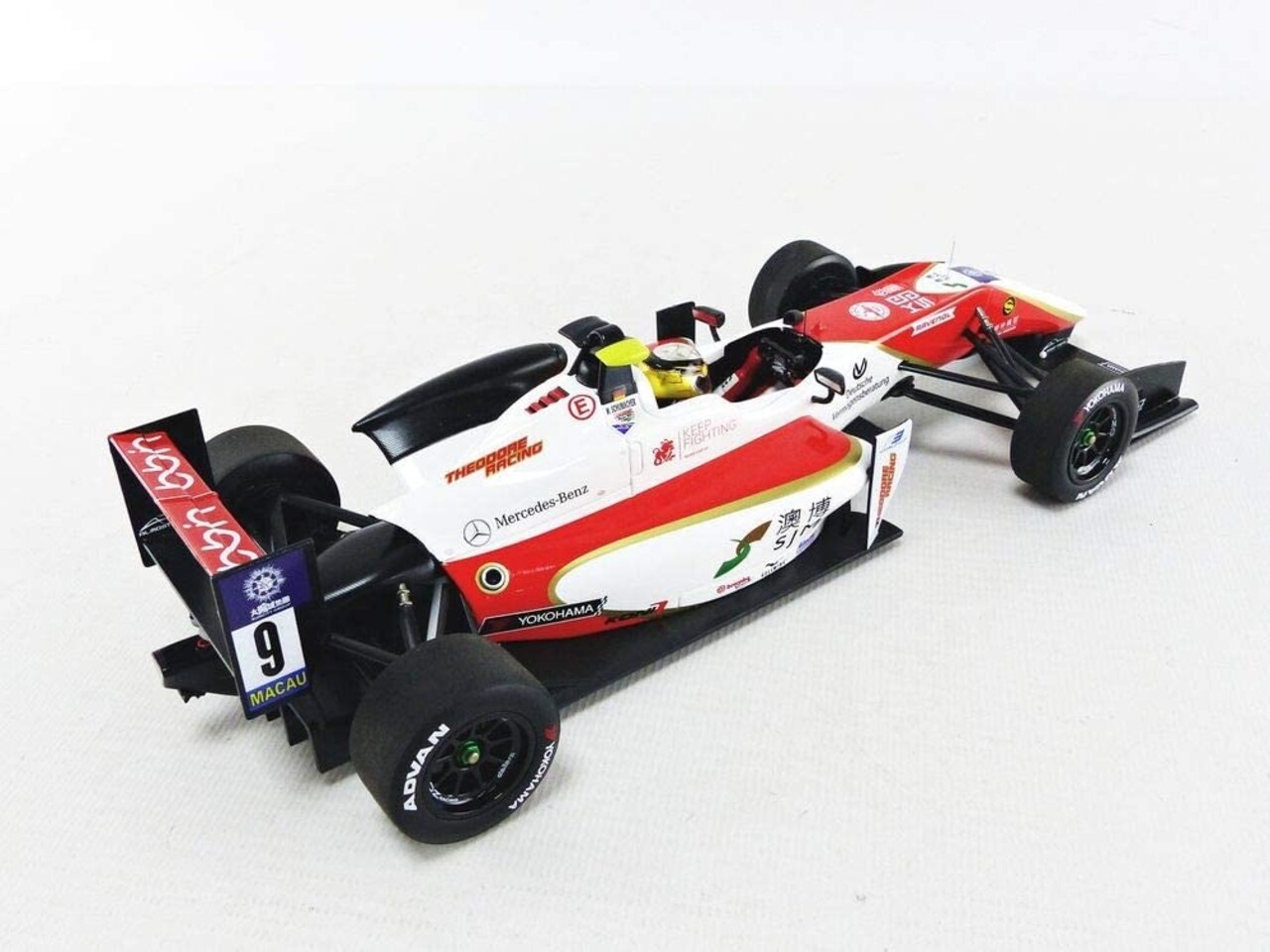 Dallara Mercedes F317 Prema Theodore Racing #9 Macau GP 2018 - 1:18 - Minichamps