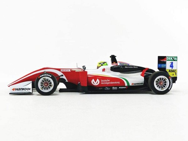 Dallara Mercedes F317 Prema Theodore Racing #4 F3 European Champion 2018 - 1:18 - Minichamps Dallara Mercedes F317 Prema Theodore Racing #4 F3 European Champion 2018 - 1:18 - Minichamps