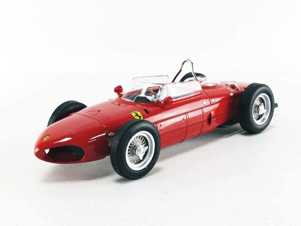 Formule 1 Ferrari Dino 156 Sharknose (Plain Body Edition) 1961 - 1:18 - CMR Classic Model Replicars