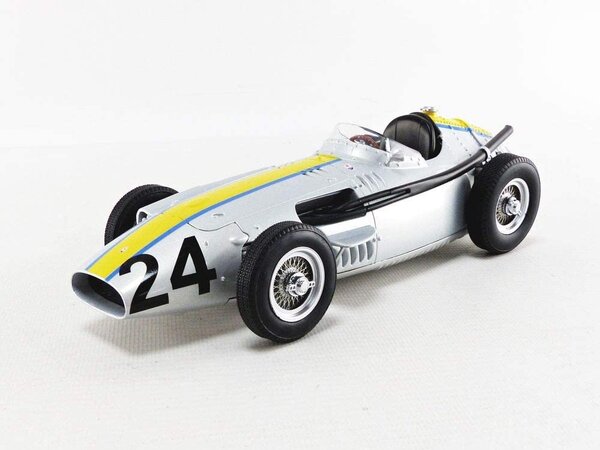 Formule 1 Maserati 250F #24 GP Italia 1957 - 1:18 - CMR Classic Model Replicars
