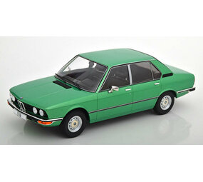 BMW BMW 518 (E12 5-Series) 1974 - 1:18 - Modelcar Group BMW BMW 518 (E12 5-Series) 1974 - 1:18 - Modelcar Group