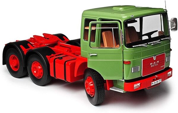 MAN MAN F7 16.304 Tractor 1972 - 1:18 - Road Kings MAN MAN F7 16.304 Tractor 1972 - 1:18 - Road Kings