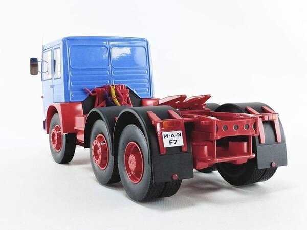 MAN MAN F7 16.304 1972 - 1:18 - Road Kings MAN MAN F7 16.304 1972 - 1:18 - Road Kings