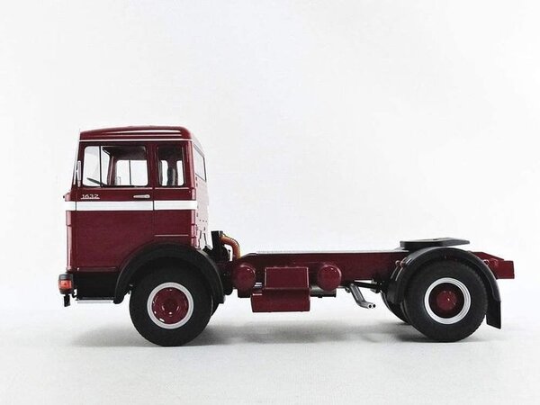 Mercedes-Benz Mercedes-Benz LPS 1632 1969 - 1:18 - Road Kings Mercedes-Benz Mercedes-Benz LPS 1632 1969 - 1:18 - Road Kings