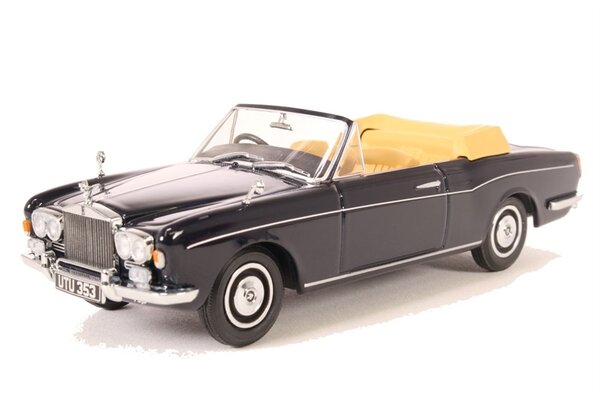 Rolls-Royce Rolls-Royce Corniche Convertible (Open) - 1:43 - Oxford Rolls-Royce Rolls-Royce Corniche Convertible (Open) - 1:43 - Oxford