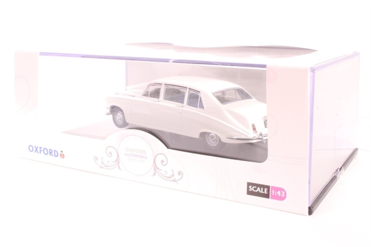 Daimler Daimler DS420 Wedding Car - 1:43 - Oxford Daimler Daimler DS420 Wedding Car - 1:43 - Oxford