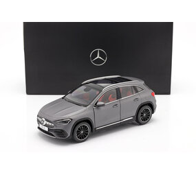 Mercedes-Benz Mercedes-Benz GLA - 1:18 - Z Models Mercedes-Benz Mercedes-Benz GLA - 1:18 - Z Models