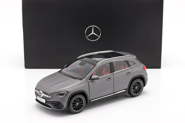 Mercedes-Benz Mercedes-Benz GLA - 1:18 - Z Models Mercedes-Benz Mercedes-Benz GLA - 1:18 - Z Models
