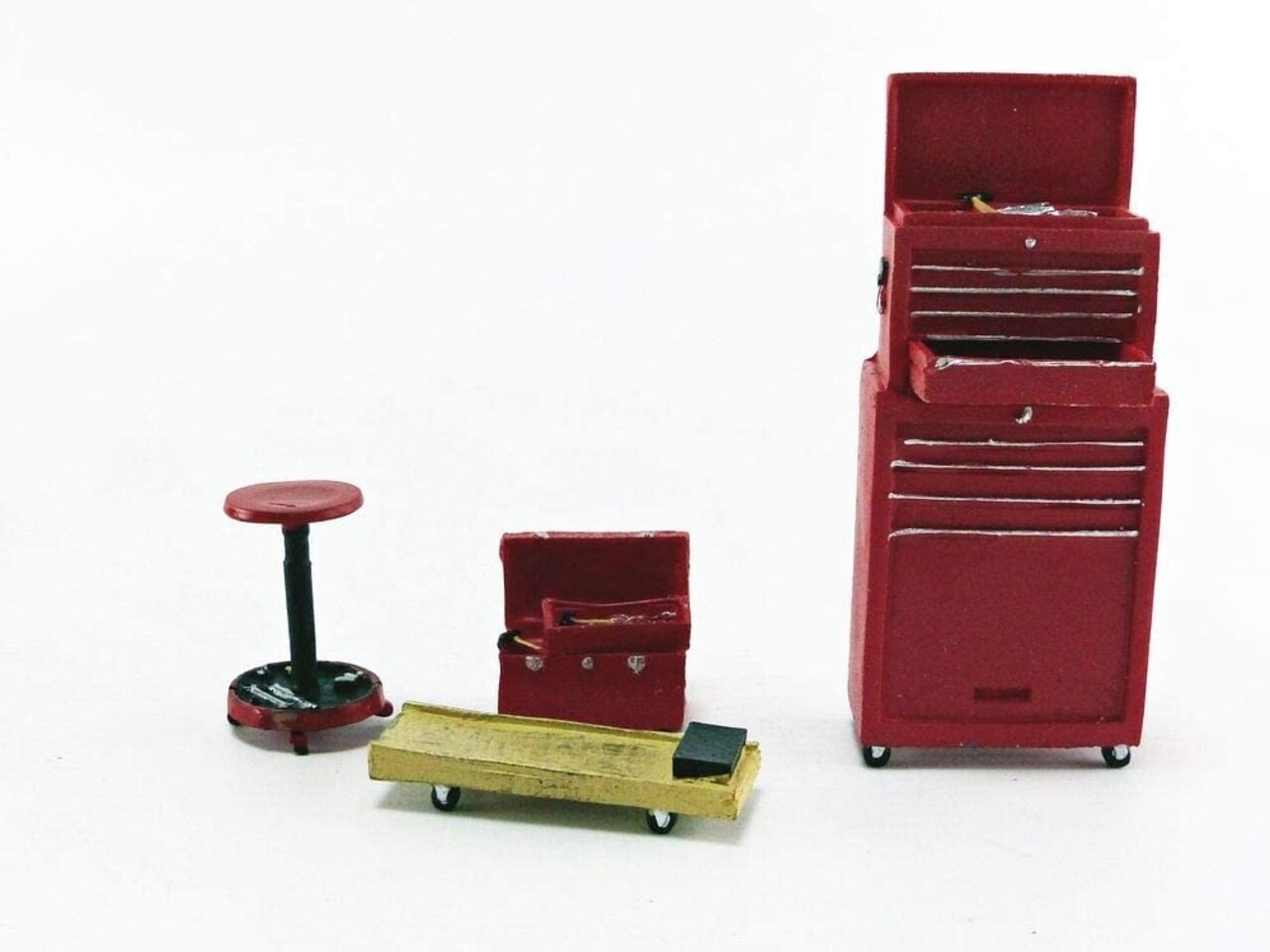 Tire Brigade Shop 4 Piece Tool Set - 1:18 - Motorhead Miniatures Tire Brigade Shop 4 Piece Tool Set - 1:18 - Motorhead Miniatures