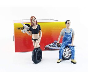 Tire Brigade Set #2 Derek & Michele - 1:18 - Motorhead Miniatures