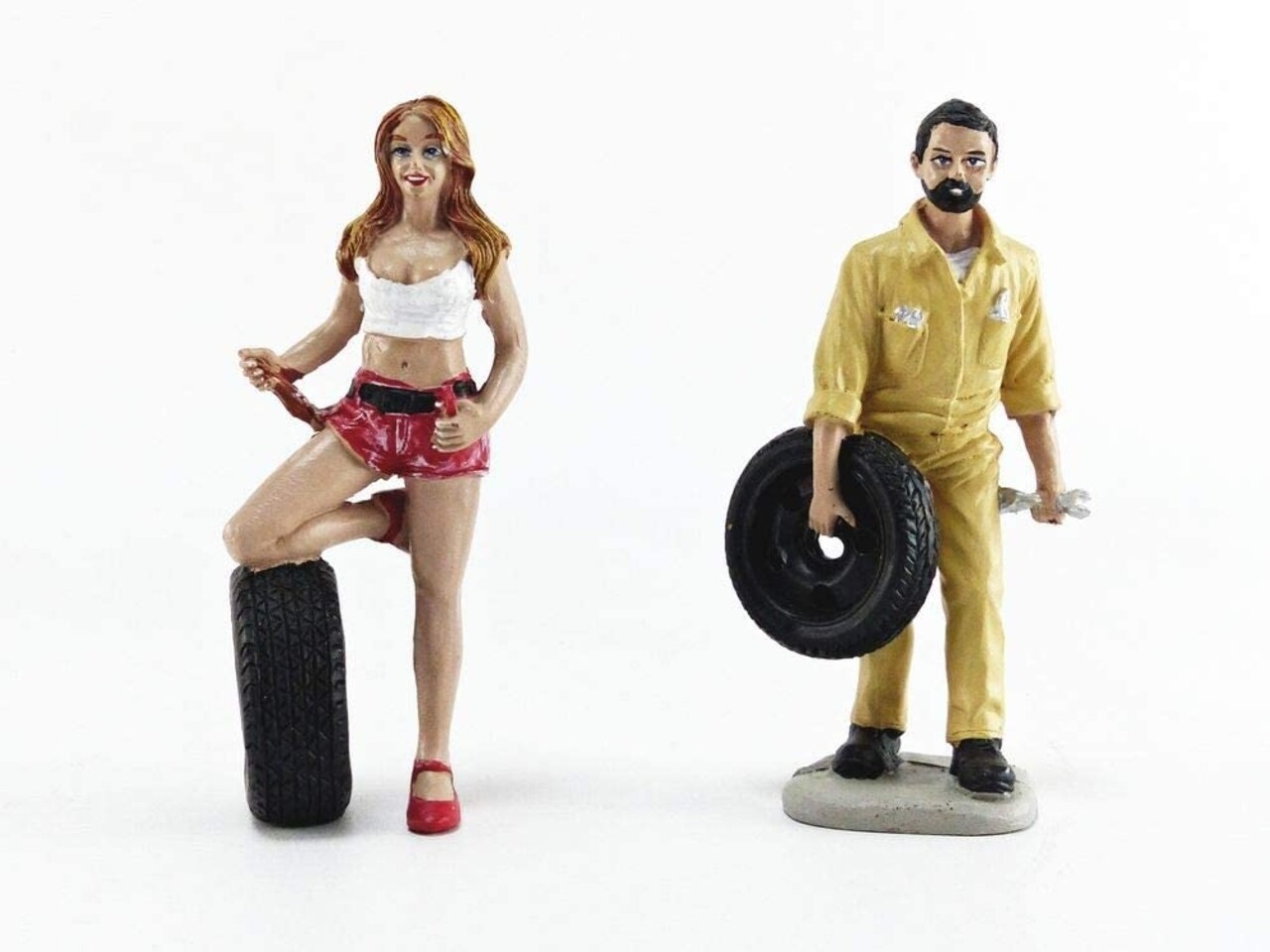 Tire Brigade Set #1 Andie & Gery - 1:18 - Motorhead Miniatures