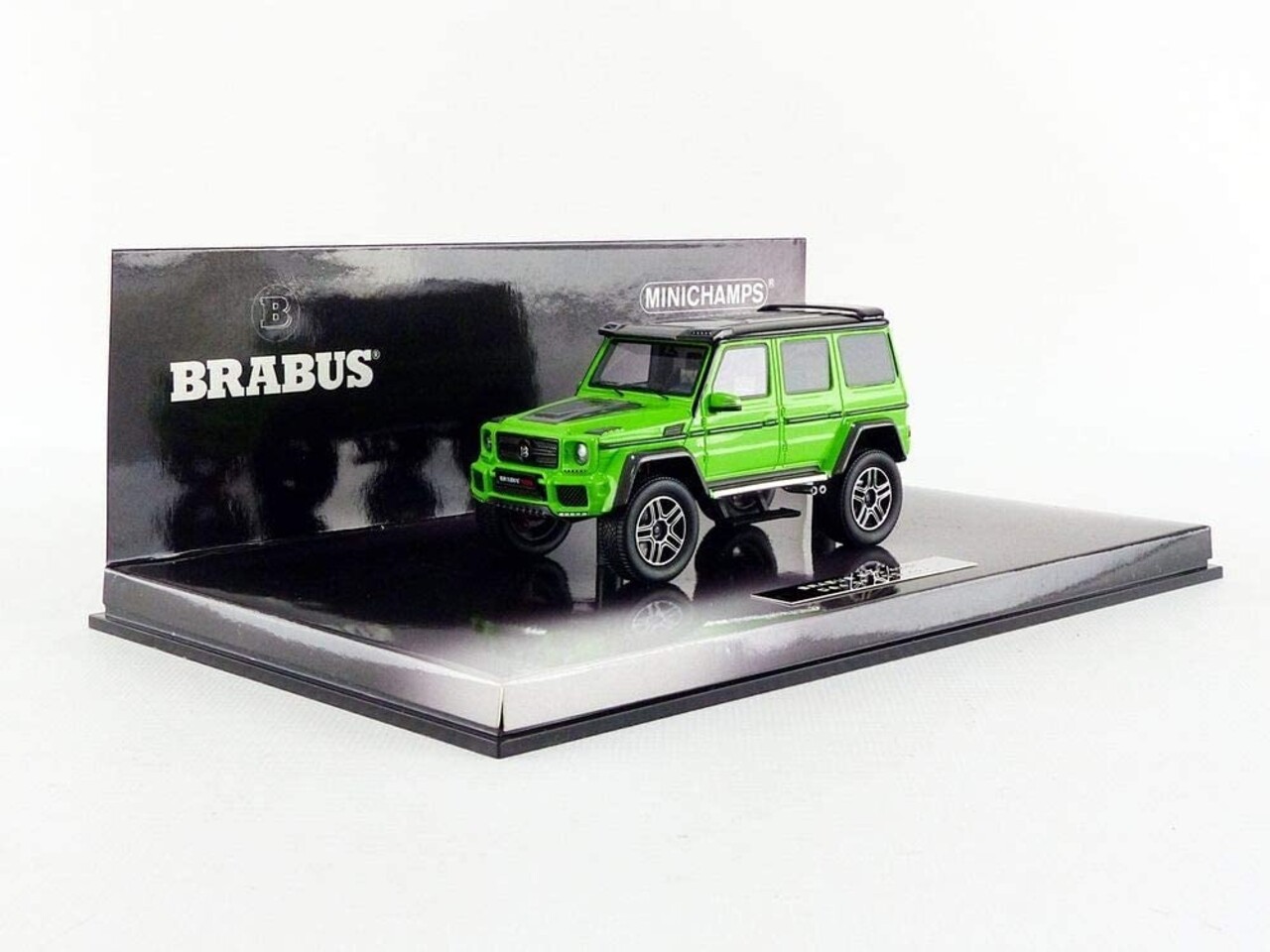 Brabus Brabus 500 4×4² 2016 - 1:43 - Minichamps