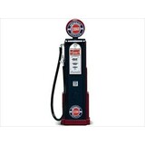 Gas Pump Replica 'Studebaker' - 1:18 - Road Signature Gas Pump Replica 'Studebaker' - 1:18 - Road Signature