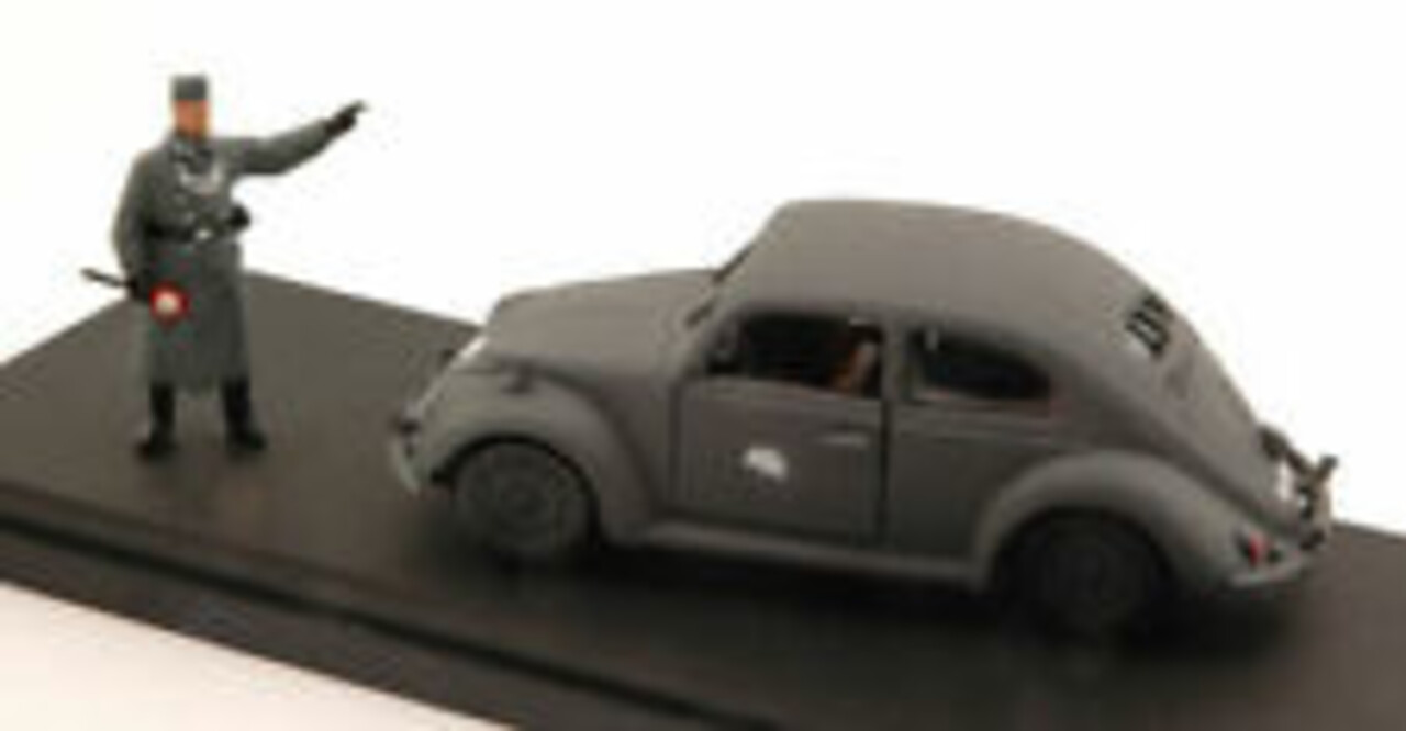 Volkswagen Volkswagen KDF Type 60 1939 + Army Figure - 1:43 - Rio