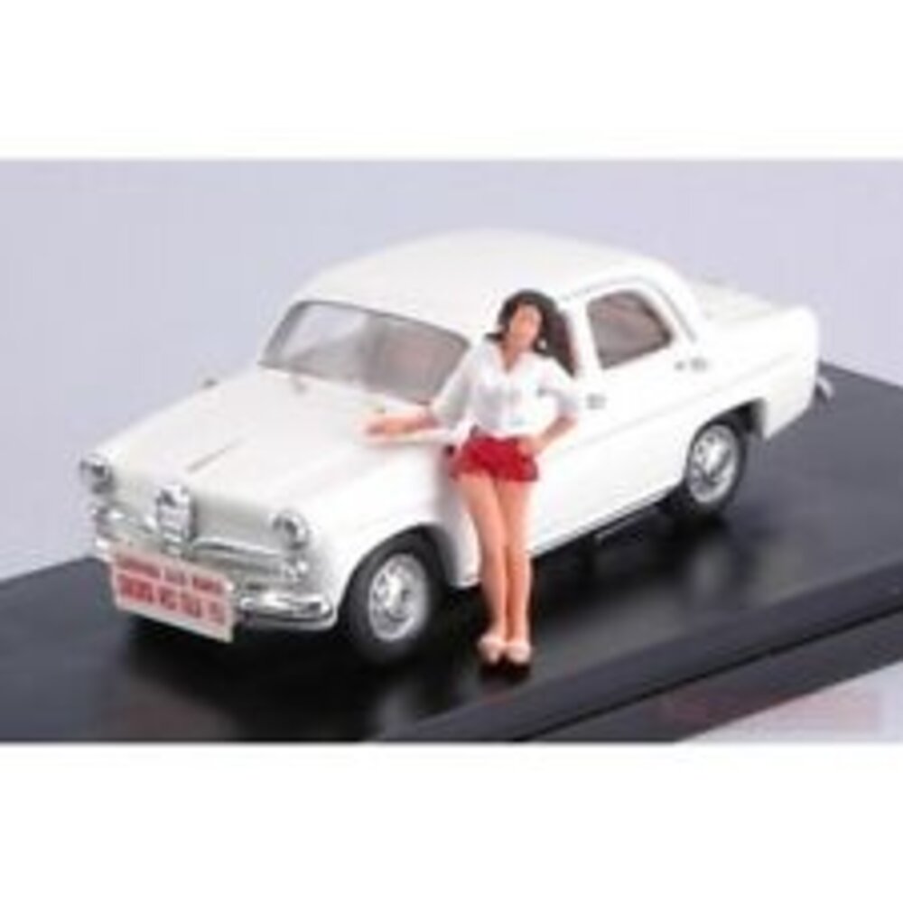 Alfa Romeo Alfa Romeo Giulietta Contest Miss Italy 1955 + Figure  - 1:43 - Rio Alfa Romeo Alfa Romeo Giulietta Contest Miss Italy 1955 + Figure  - 1:43 - Rio