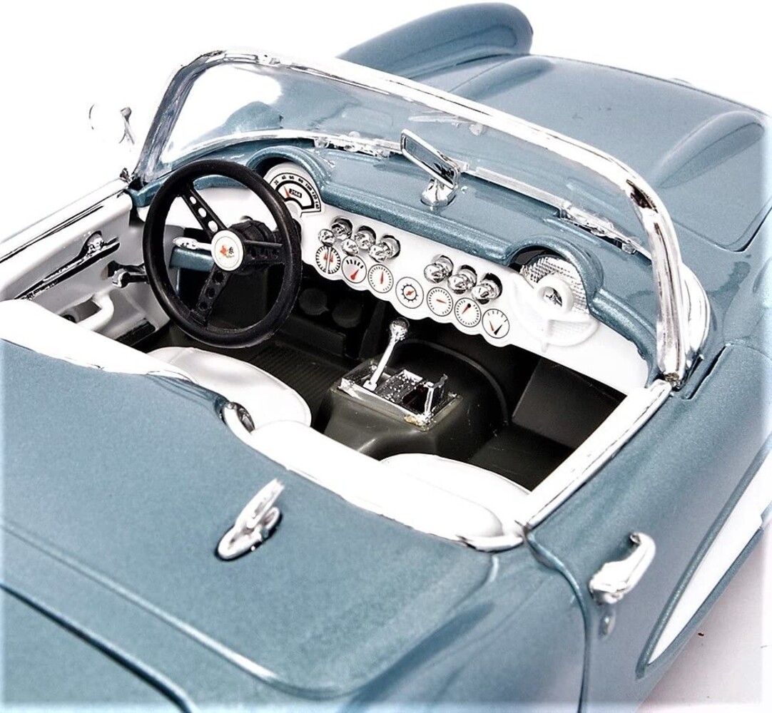 Chevrolet Chevrolet Corvette 1957 - 1:18 - Road Signature Chevrolet Chevrolet Corvette 1957 - 1:18 - Road Signature