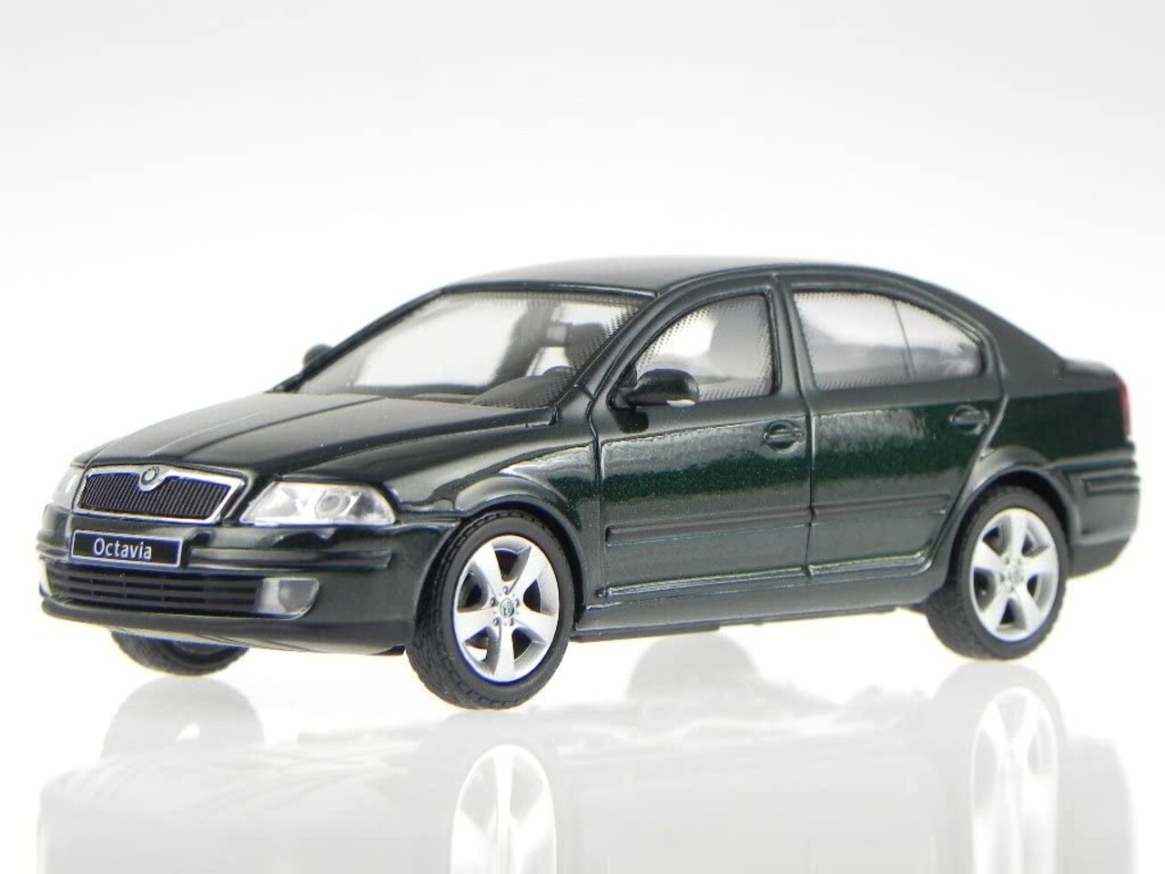 Skoda Skoda Octavia 2004 - 1:43 - Abrex