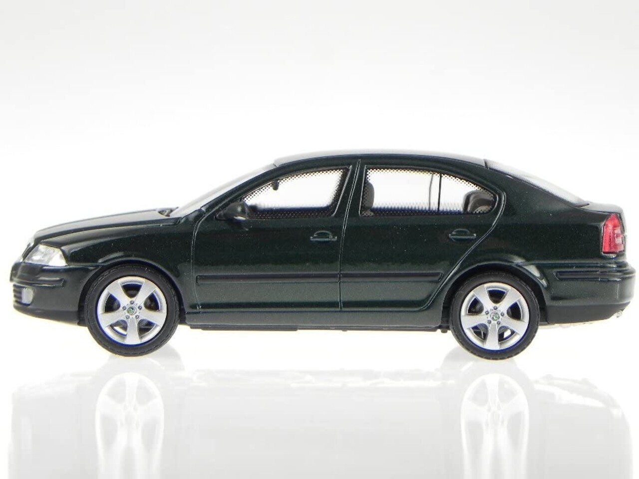 Skoda Skoda Octavia 2004 - 1:43 - Abrex
