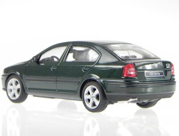 Skoda Skoda Octavia 2004 - 1:43 - Abrex