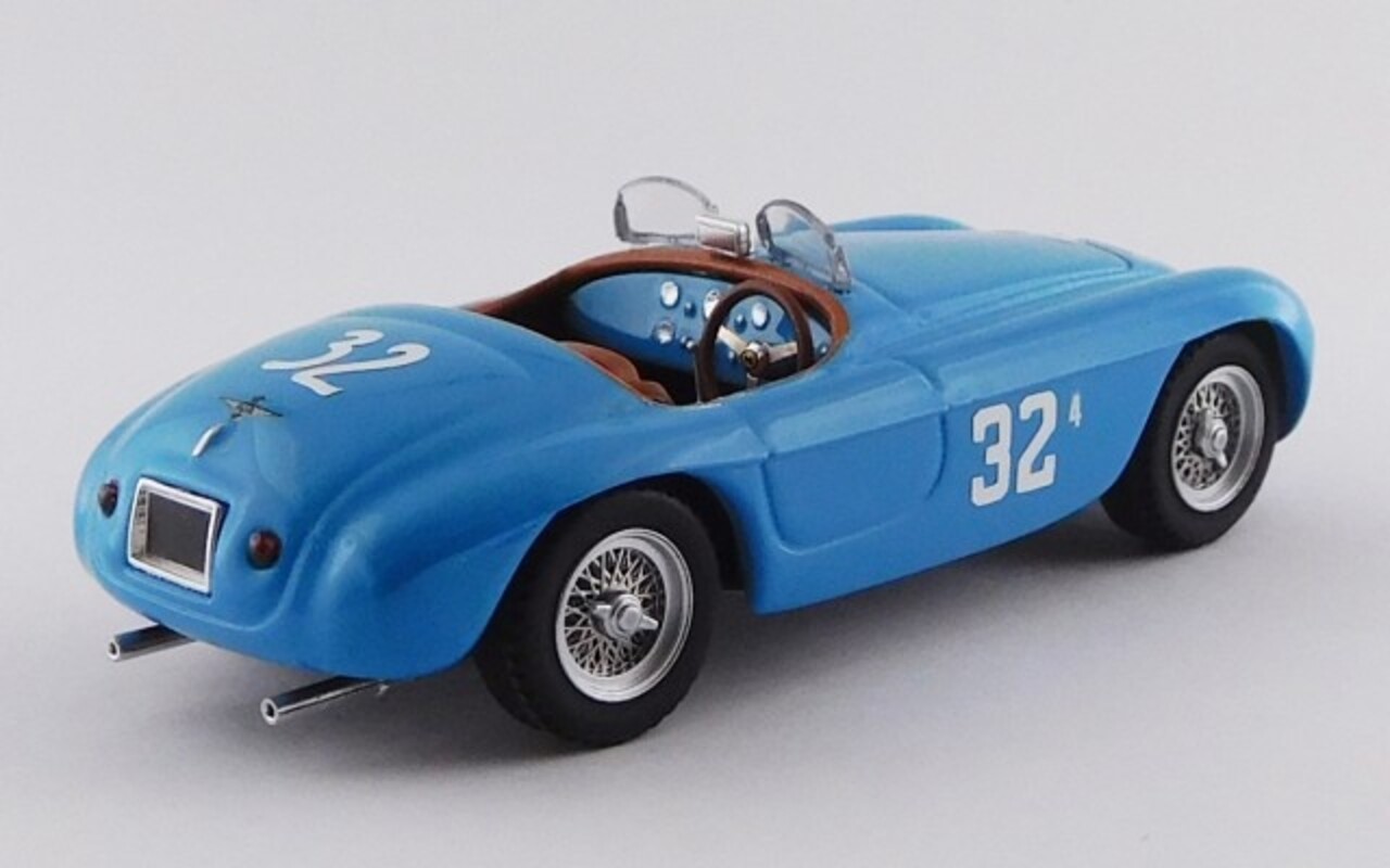 Ferrari Ferrari 212 Export SCCA Spider #32 2nd Pebble Beach (USA) 1952 - 1:43 - Art Model Ferrari Ferrari 212 Export SCCA Spider #32 2nd Pebble Beach (USA) 1952 - 1:43 - Art Model