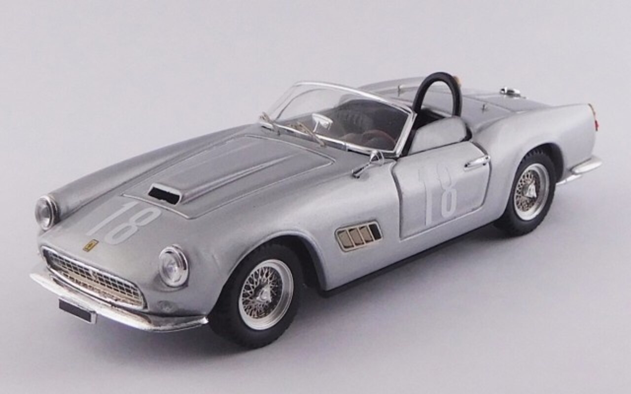 Ferrari Ferrari 250 California LWB Spider America #18 Winner Nassau Memorial Trophy Race 1959 - 1:43 - Art Model