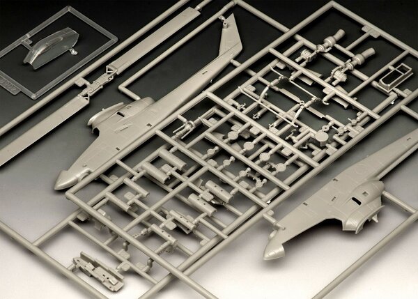 Bell AH-1G Cobra - 1:100 - Revell