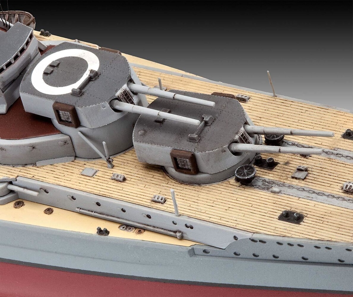 WWI Battleship SMS König - 1:700 - Revell WWI Battleship SMS König - 1:700 - Revell