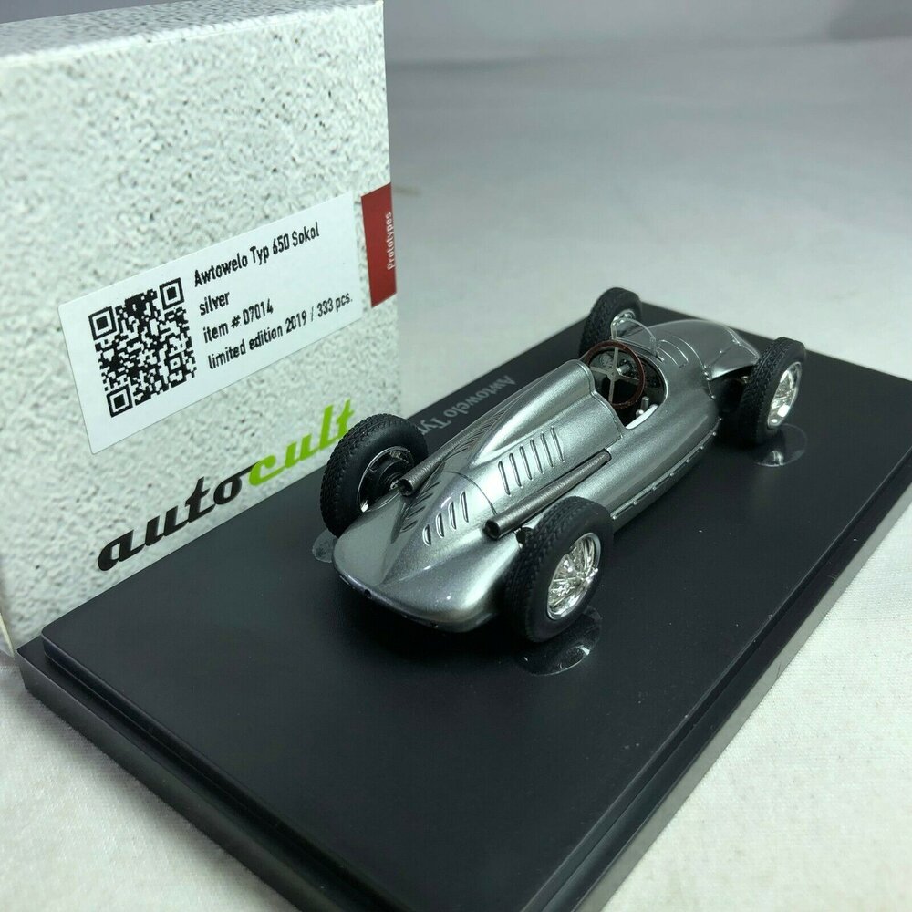 Awtowelo Awtowelo Type 650 Sokol Russia 1952 - 1:43 - Autocult