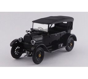 Fiat Fiat 501 Cabriolet Closed La Saetta Del Re ( The Car of the King) 1919  - 1:43 - Rio Fiat Fiat 501 Cabriolet Closed La Saetta Del Re ( The Car of the King) 1919  - 1:43 - Rio