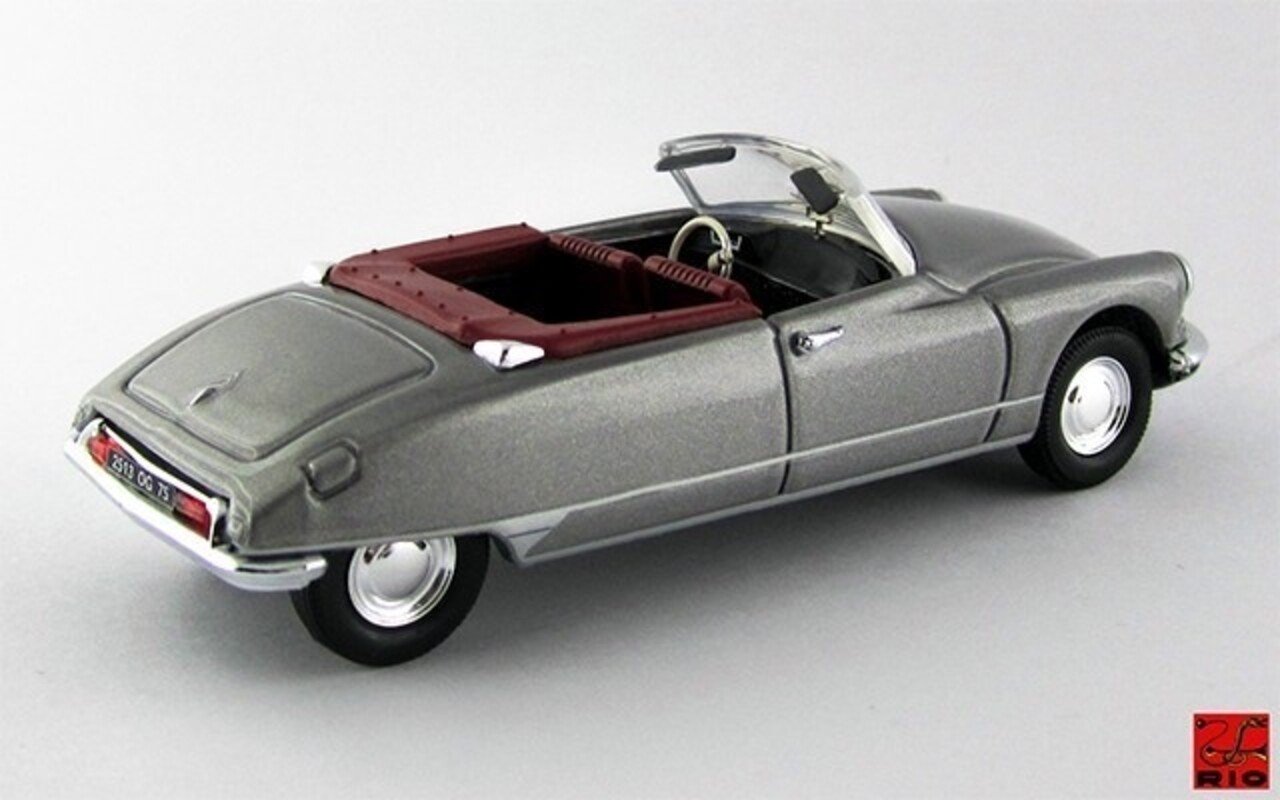 Citroen Citroen DS 19 Cabriolet 1961 - 1:43 - Rio Citroen Citroen DS 19 Cabriolet 1961 - 1:43 - Rio
