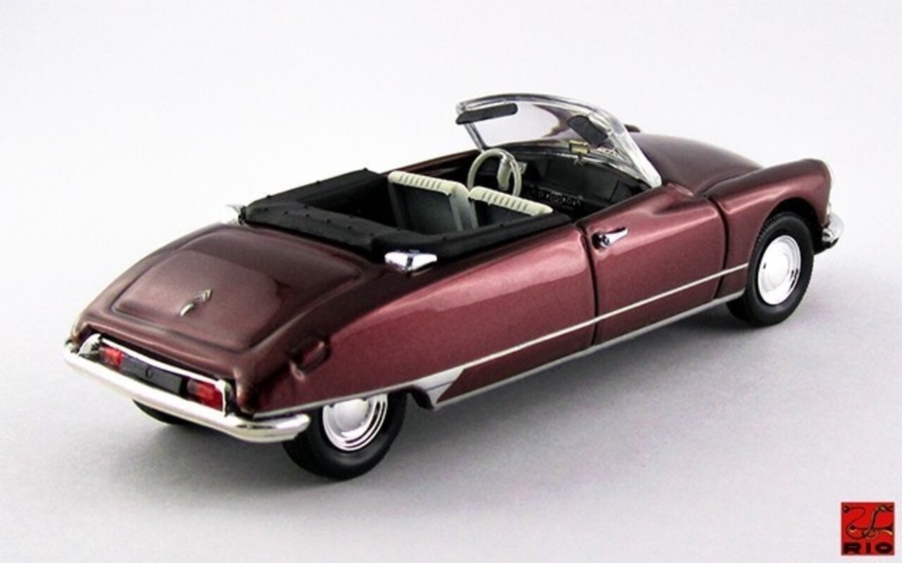 Citroen Citroen DS 19 Cabriolet 1962 - 1:43 - Rio Citroen Citroen DS 19 Cabriolet 1962 - 1:43 - Rio
