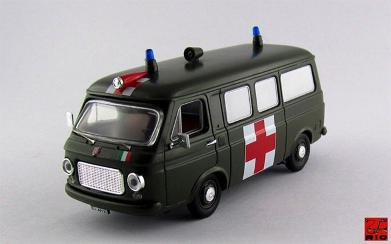 Fiat Fiat 238 Italian Military Ambulance - 1:43 - Rio Fiat Fiat 238 Italian Military Ambulance - 1:43 - Rio