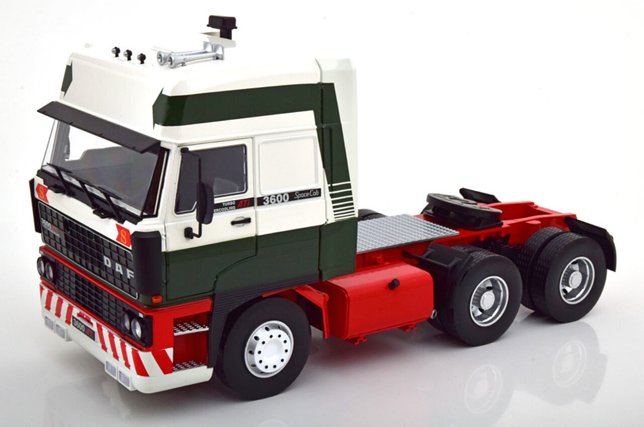Daf DAF 3600 Space Cab (+ Stobart decals) - 1:18 - Road Kings Daf DAF 3600 Space Cab (+ Stobart decals) - 1:18 - Road Kings