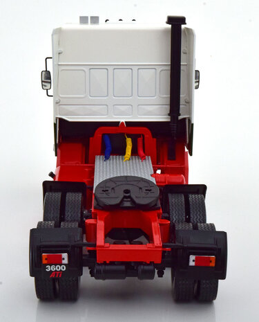 Daf DAF 3600 Space Cab (+ Stobart decals) - 1:18 - Road Kings Daf DAF 3600 Space Cab (+ Stobart decals) - 1:18 - Road Kings