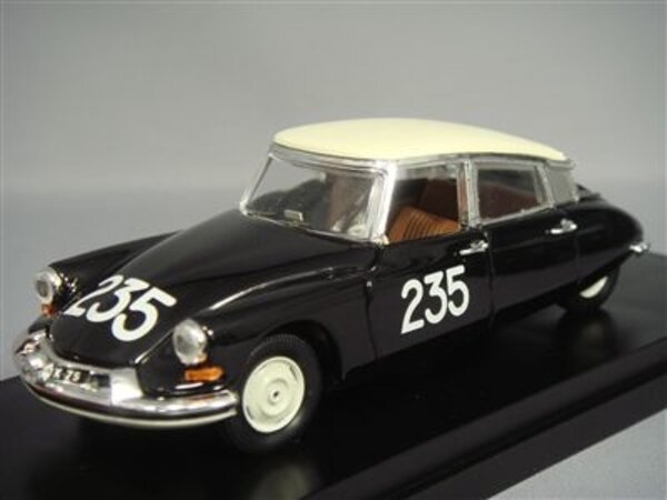 Citroen Citroen DS 19 #235 Mille Miglia (Italy) 1957 - 1:43 - Rio Citroen Citroen DS 19 #235 Mille Miglia (Italy) 1957 - 1:43 - Rio