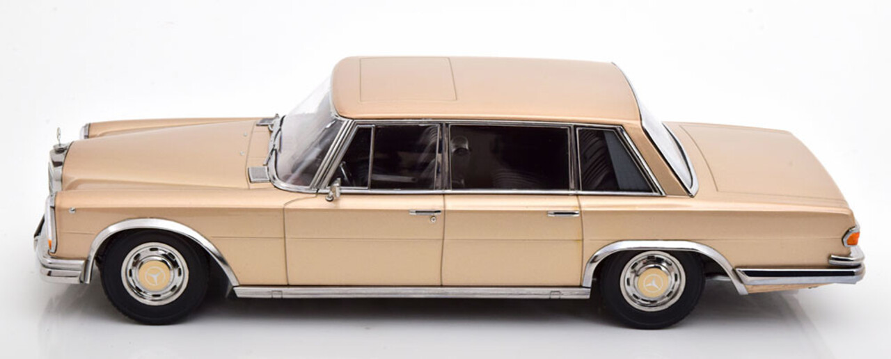 Mercedes-Benz Mercedes-Benz 600 SWB - 1:18 - KK Scale Mercedes-Benz Mercedes-Benz 600 SWB - 1:18 - KK Scale