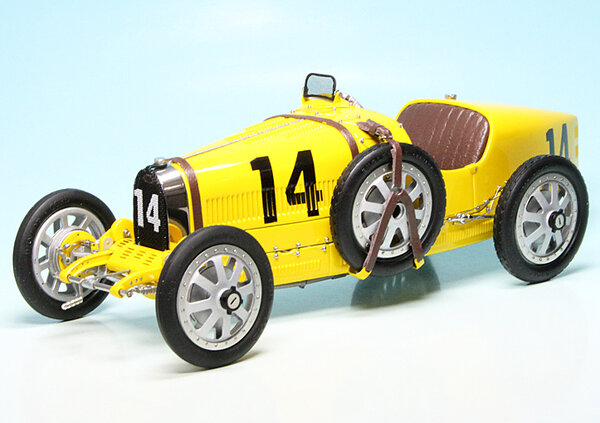 Formule 1 Bugatti Type 35 #14 National Colour Project Belgium 1924 - 1:18 - CMC