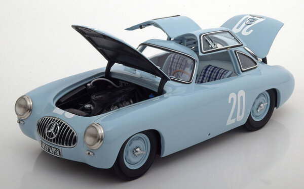 Mercedes-Benz Mercedes-Benz 300 SL (W154) #20 Team Daimler-Benz AG 2nd GP Bern Switzerland 1952 - 1:18 - CMC Mercedes-Benz Mercedes-Benz 300 SL (W154) #20 Team Daimler-Benz AG 2nd GP Bern Switzerland 1952 - 1:18 - CMC