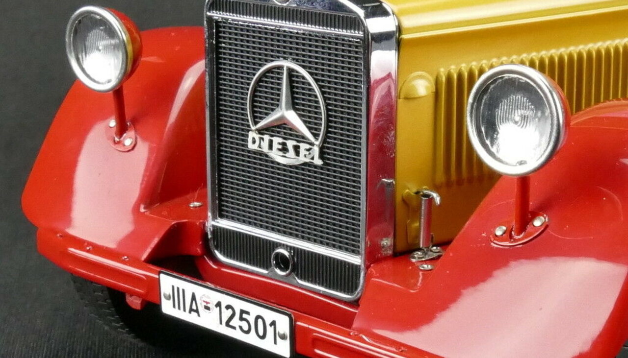 Mercedes-Benz Mercedes-Benz LO 2750 Platform Truck 1934-1938 - 1:18 - CMC