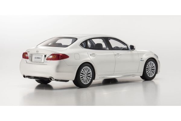 Nissan Nissan Cima Hybrid 2015 - 1:18 - Kyosho Nissan Nissan Cima Hybrid 2015 - 1:18 - Kyosho
